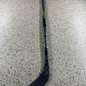 Refurbished (Blade) | Bauer Hyperlite 2 (Silver & Green) | RH | 87 Flex | P92 Curve | 65"| SKU: 4010