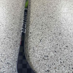 Refurbished (Shaft) | Bauer Hyperlite 2 (Silver & Green) | LH | 87 Flex | P92 Curve | 62.5"| SKU: 4076