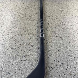 Refurbished (Hosel) | Bauer Hyperlite 2 (Black/Silver ) | RH | 77 Flex | P28M Curve | 65.5"| SKU: 4122