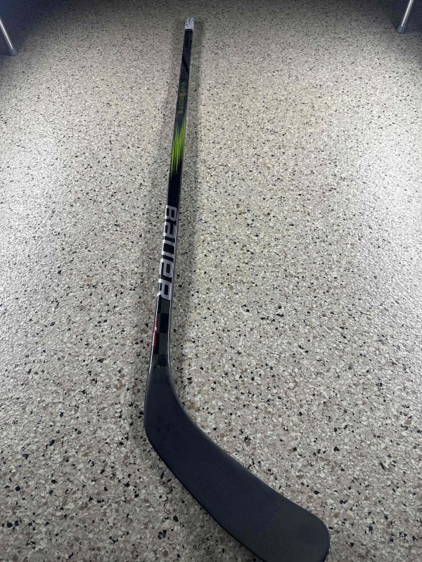 Refurbished (Blade) | Bauer Hyperlite 2 (Silver & Green) | LH | 87 Flex | P90TM Curve | 66.25"| SKU: 4009