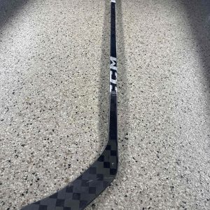 Refurbished (Shaft) | CCM Trigger 8 Pro (Black/Silver - Wrapped as JetSpeed FT6) | RH | 70 Flex | P28M Curve | 61"| SKU: 5002
