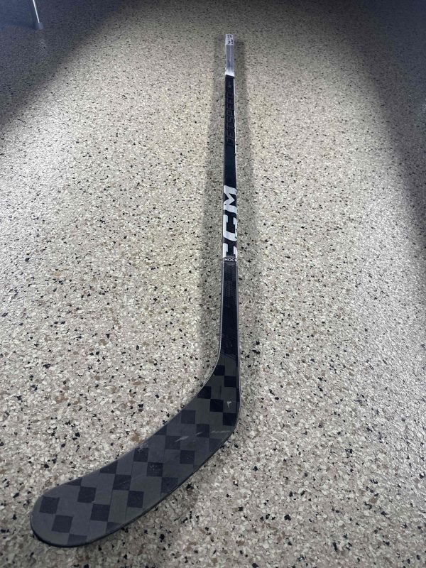 Refurbished (Shaft) | CCM Trigger 8 Pro (Black/Silver - Wrapped as JetSpeed FT6) | RH | 70 Flex | P28M Curve | 61"| SKU: 5002