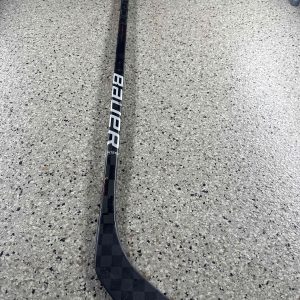Refurbished (Shaft) | Bauer Hyperlite (Black/Silver) | LH | 87 Flex | P28 Curve | 64"| SKU: 4014