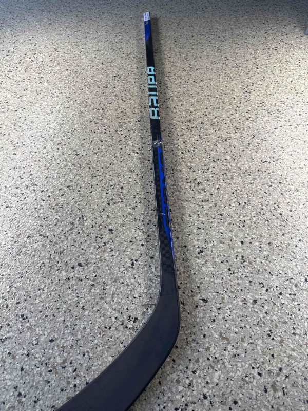 Refurbished (Shaft-Toe) | Bauer Innovation Center Prototype - Wrapped as Nexus Sync (Black/Blue) | RH | 87 Flex | Unknown Curve | 61"| SKU: 4108