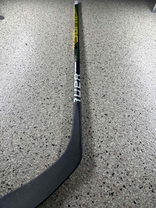 Refurbished (Hosel) | Bauer Supreme Ultrasonic (Gold/Green/Black) | RH | 65 Flex | P28 Curve | 61.75"| SKU: 4118