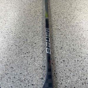 Refurbished (Shaft) | Bauer Hyperlite 2 (Black/Silver/Neon Green) | RH | 77 Flex | P92 Curve | 62""| SKU: 5014