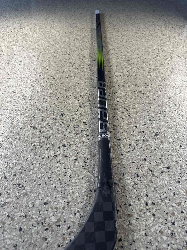 Refurbished (Shaft) | Bauer Hyperlite 2 (Black/Neon Green ) | RH | 65 Flex | Unknown Curve | 64"| SKU: 5053